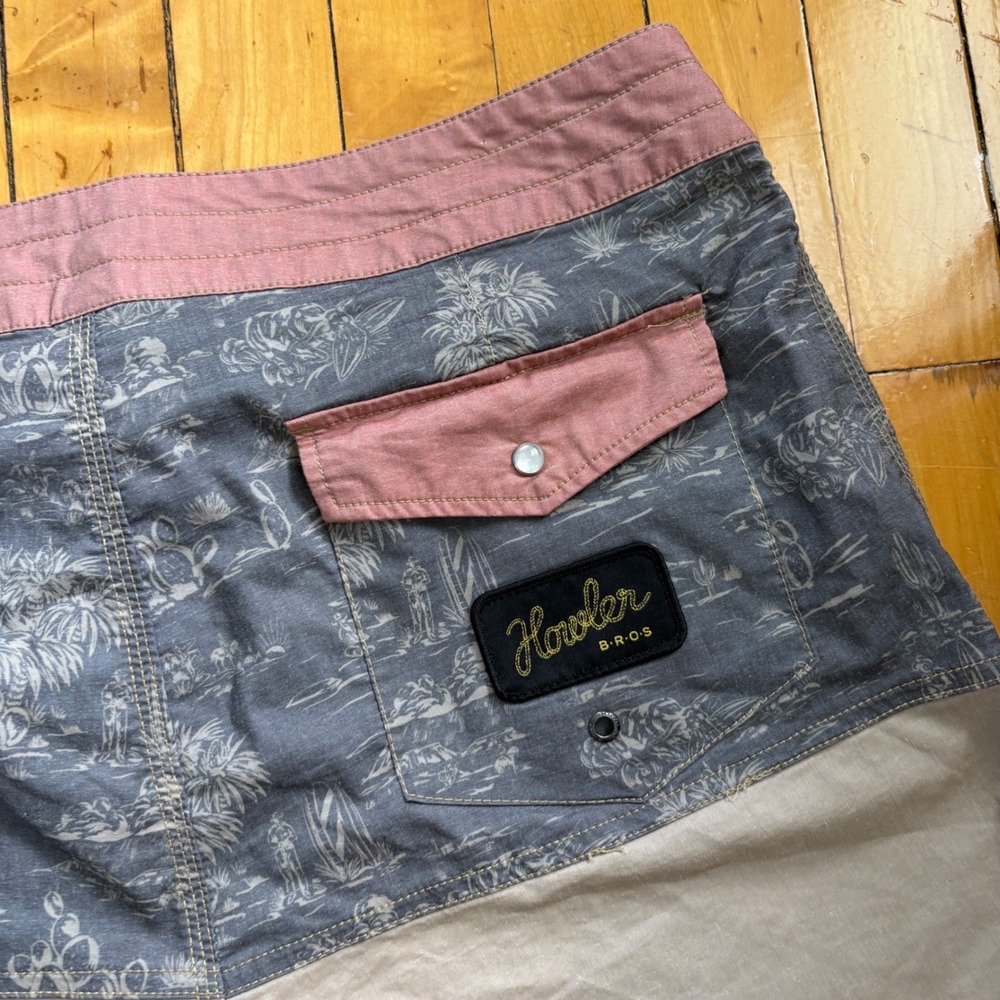 Howler Bros Vaquero Board Shorts Mens 35 Beach Swim Pearl Snap Color Block - Picture 8 of 9